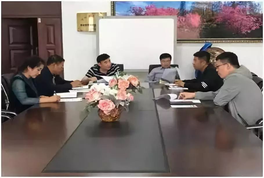 物理与电子信息学院做好新时期党建工作,迎接本科教学工作审核评估